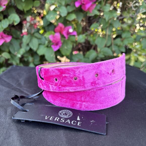 Versace Girls Velvet Leather Belt Pink Sz 55 22